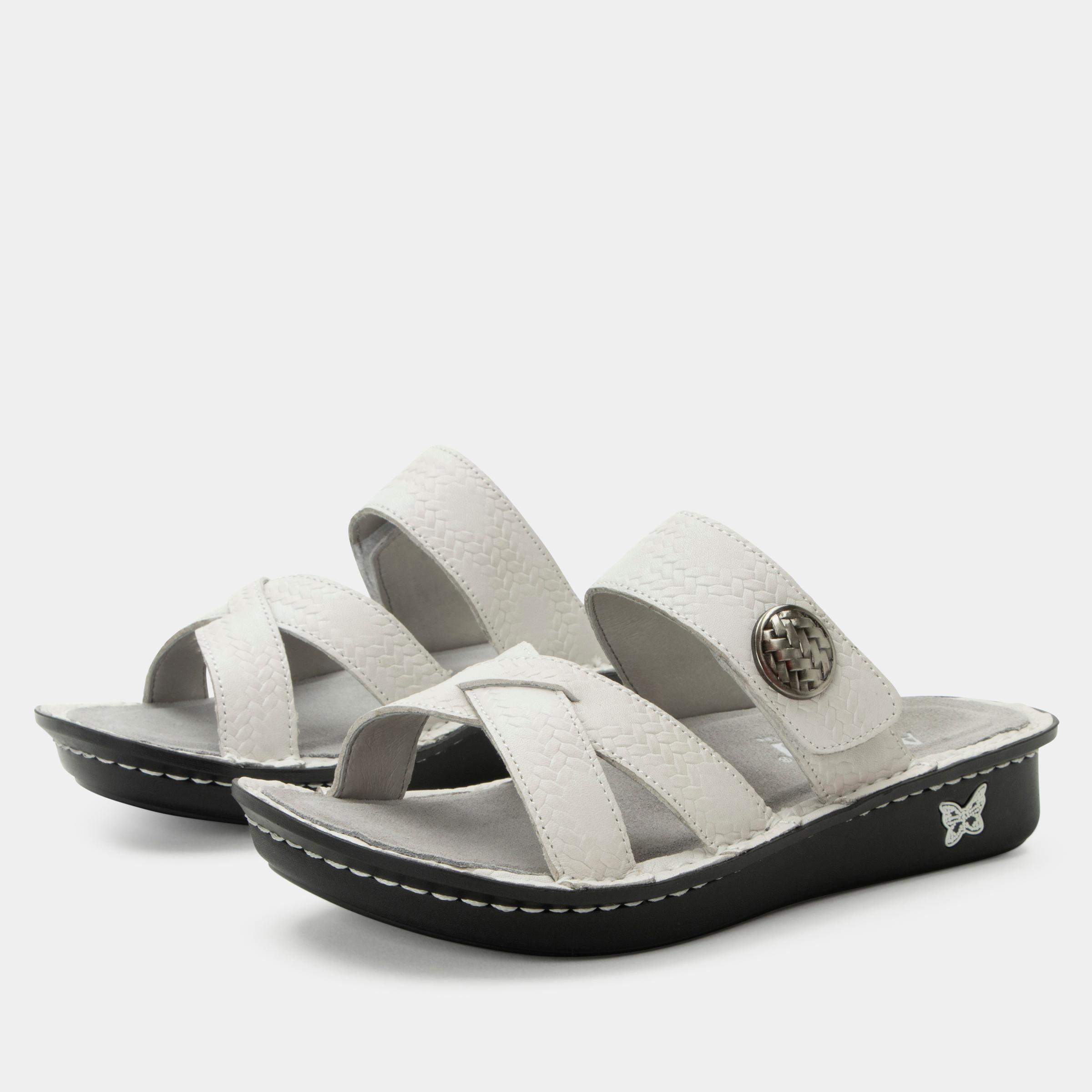 Victoriah Cross Strap Sandal Basketry White-Alegria